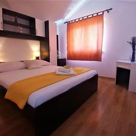 With A Parking Space - 17155 Apartment