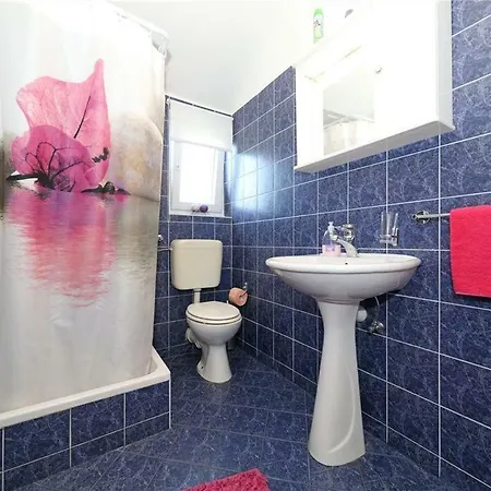 With A Parking Space - 17155 Apartment Vodice